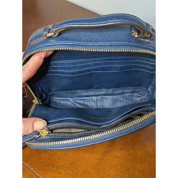 Dooney & Bourke Navy Blue Pebble Leather Crossbody Clutch Wallet EUC AUTHENTIC - Picture 7 of 9